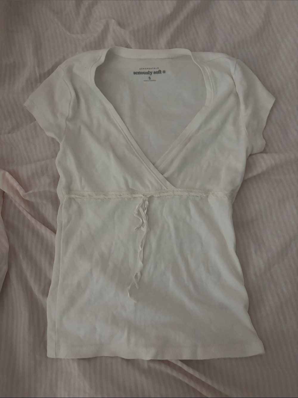 NWOT Aeropostale White Short Sleeve Wrap-Front Tee